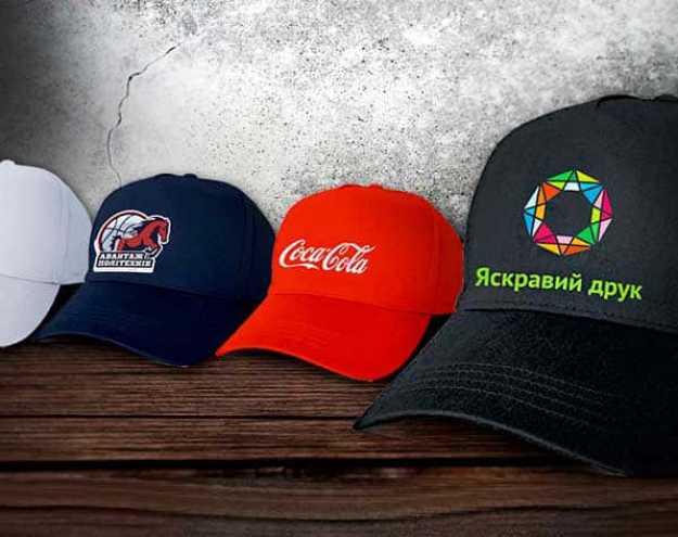 Друк на кепках фото